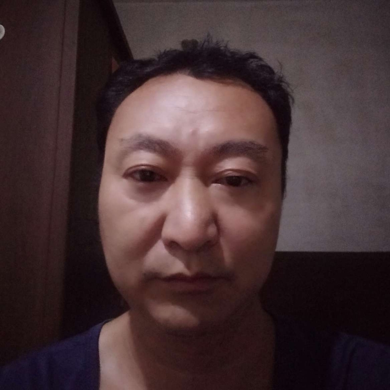 孤单日夜的第一张照片--中山上门女婿服务网